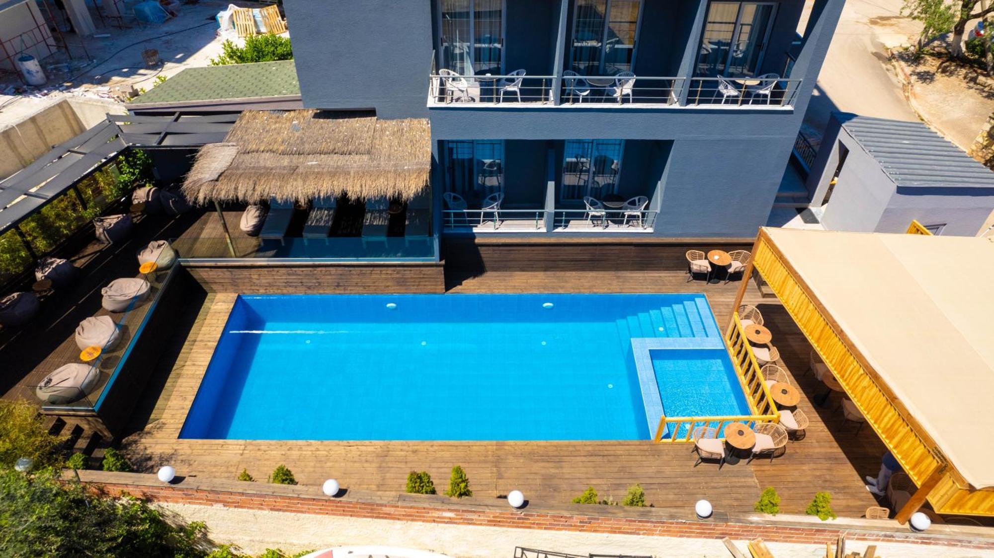 Hotel Piramida Ksamil Luaran gambar